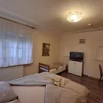 Pensión Mórocz