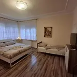 Mórocz Pensión 3*