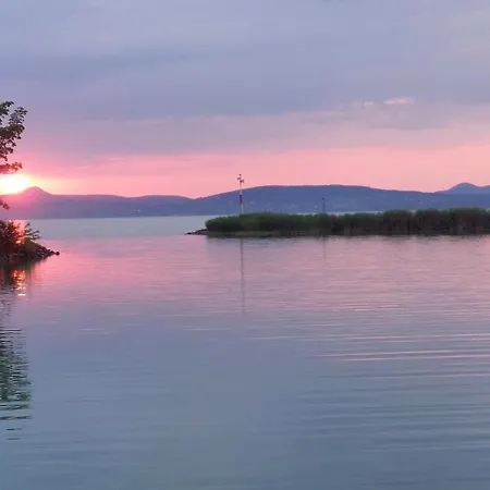 Morocz Vendeghaz Balatonboglár