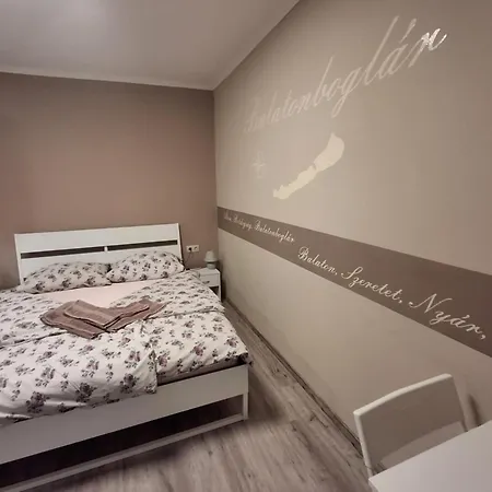 Morocz Vendeghaz Balatonboglár