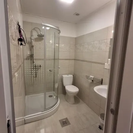 Morocz Vendeghaz Gasthof 3*