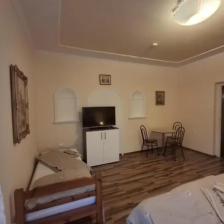 Morocz Vendeghaz Balatonboglár