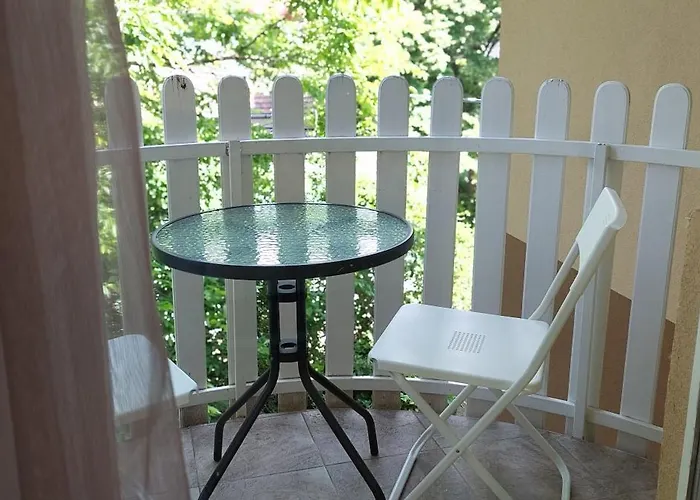 Morocz Vendeghaz Pensionat Balatonboglár