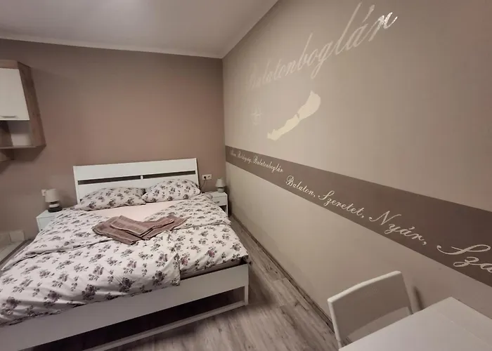 Morocz Vendeghaz Balatonboglár